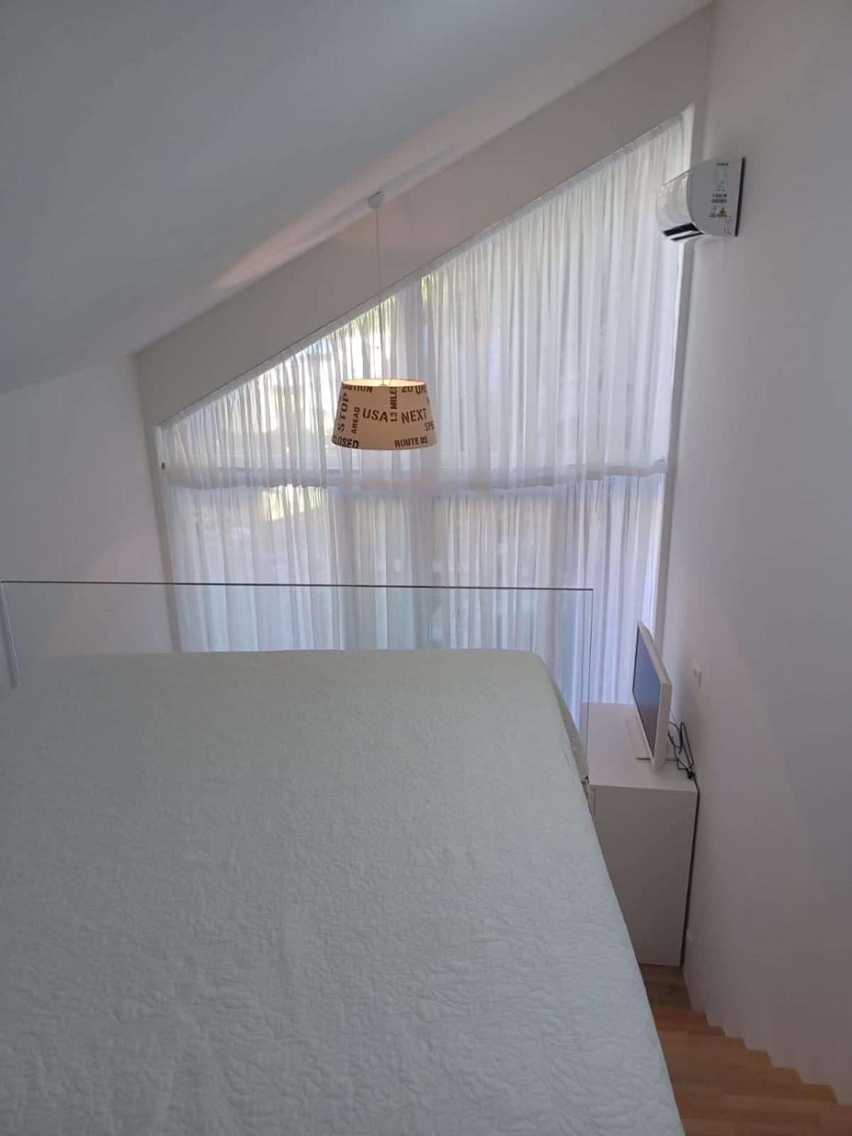 Zil - Studio Apartment City Center ザグレブ エクステリア 写真